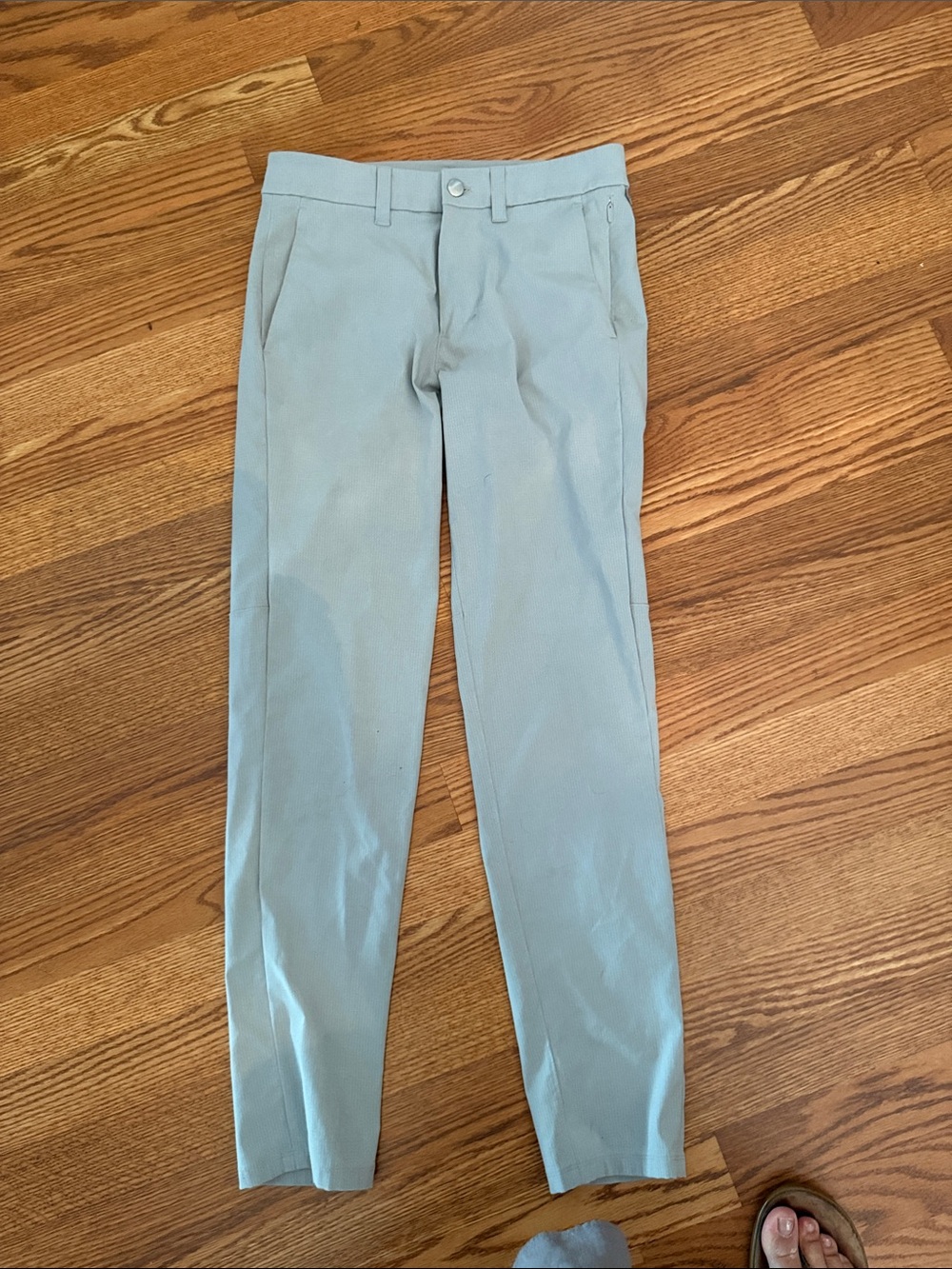 lululemon athletica Slim Chinos in Sage Green